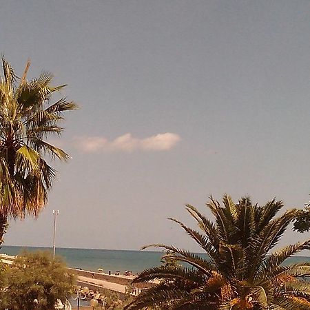 Itaca Hotel Barletta Exterior foto