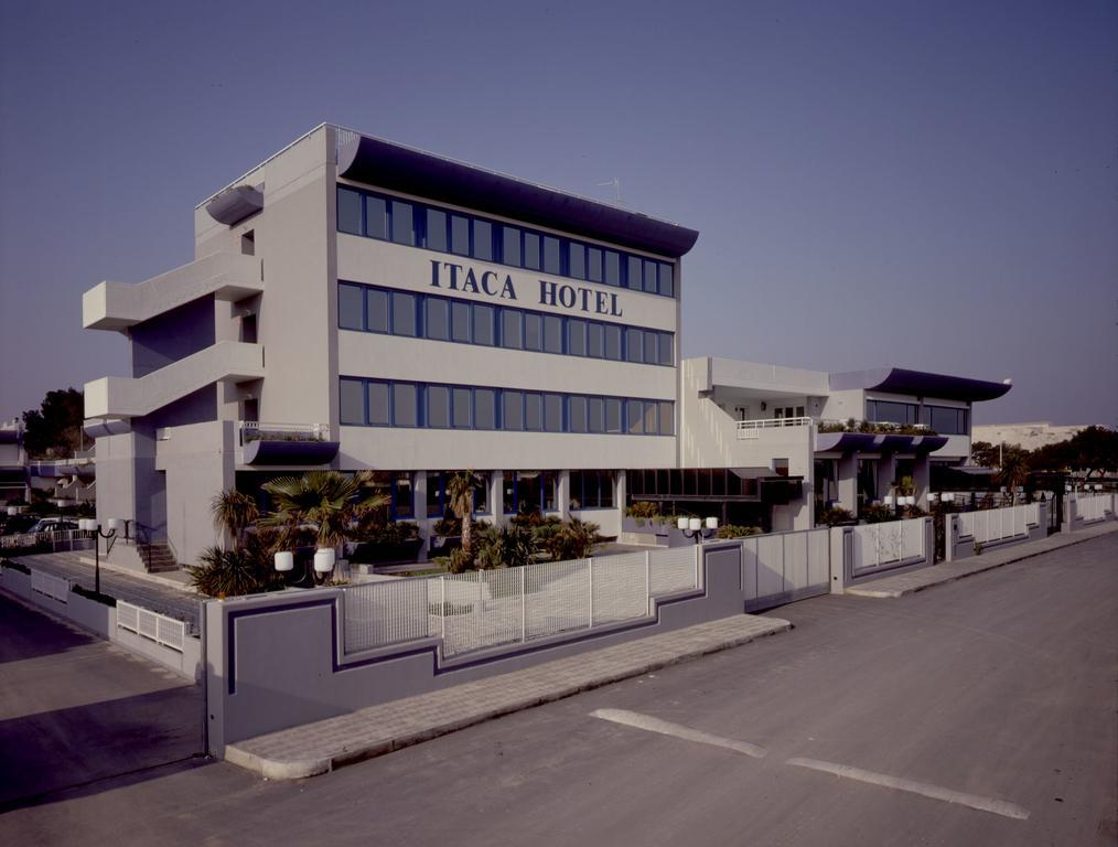 Itaca Hotel Barletta Exterior foto